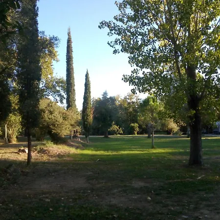 With Garden In Greece בית נופש *
